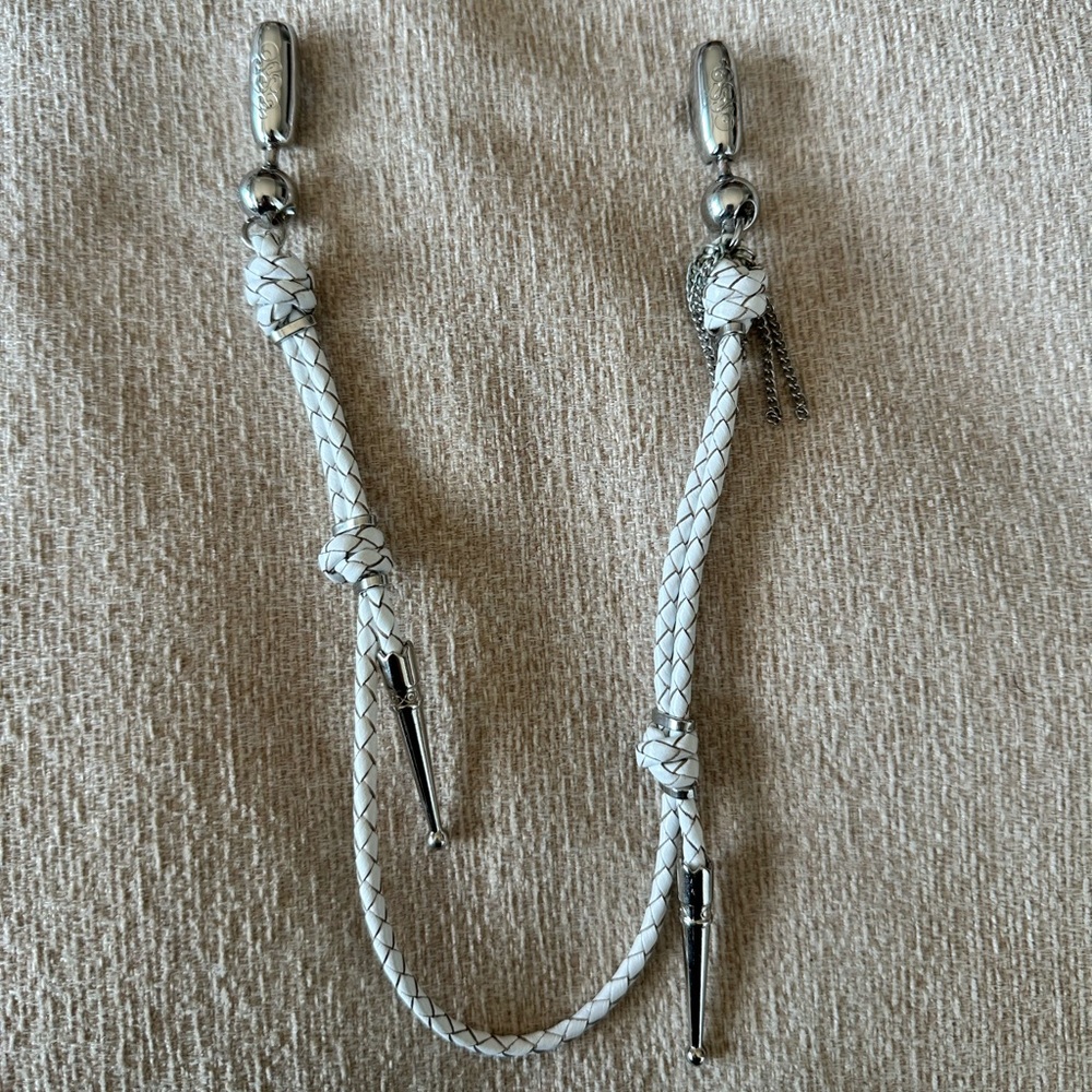 Ossa New York Leather Bolo iPhone wristlet cord
